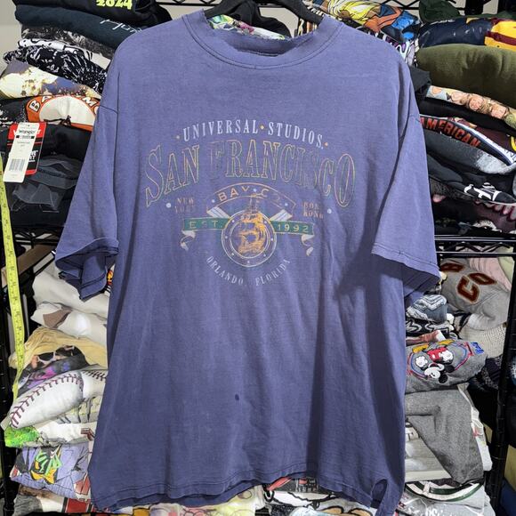 Vintage 90s Universal Studios Volcano Bay Distressed And Faded Shirt Size Xl - Picture 1 of 9